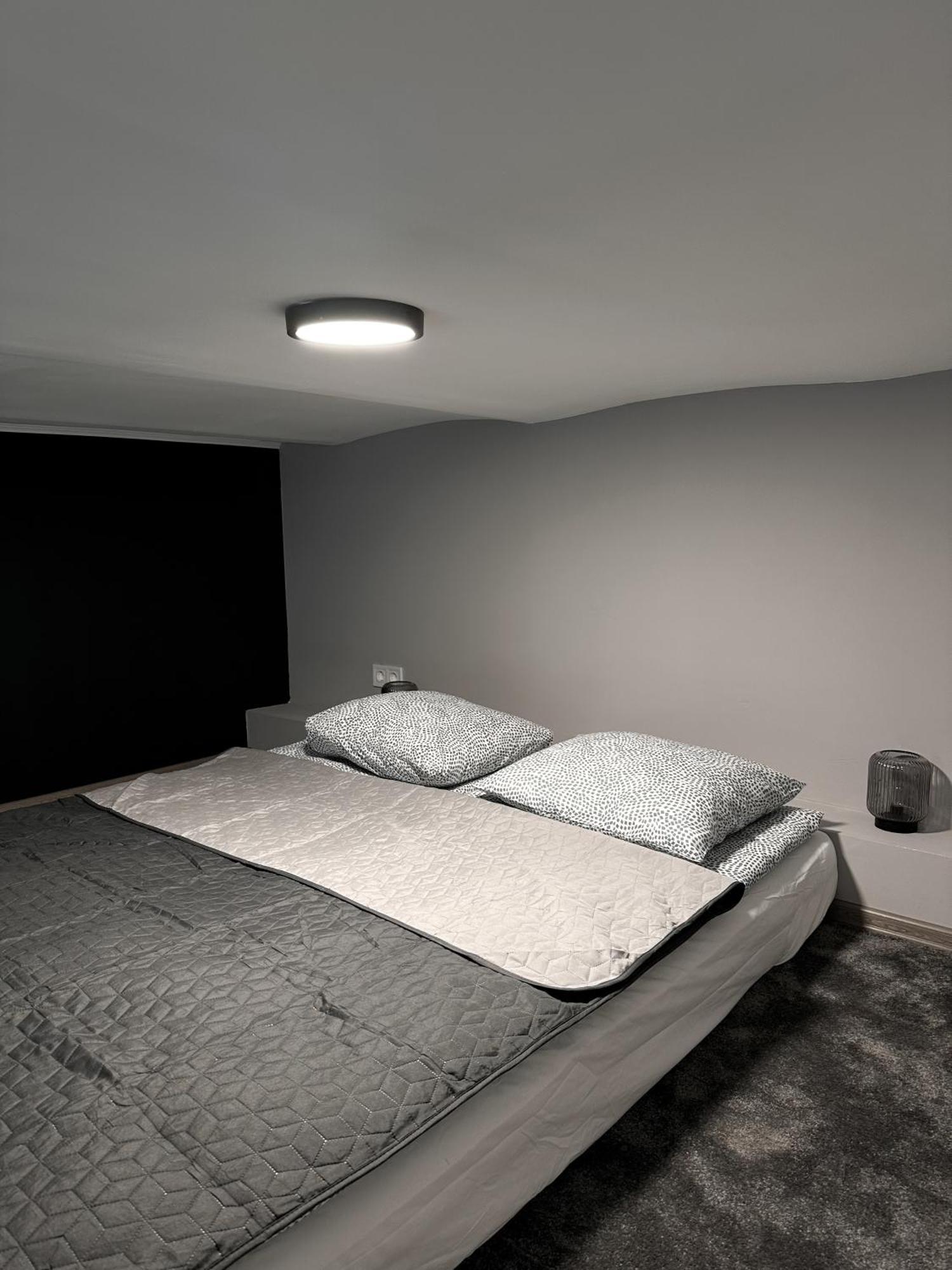 Ya House Aparthotel Будапеща Екстериор снимка