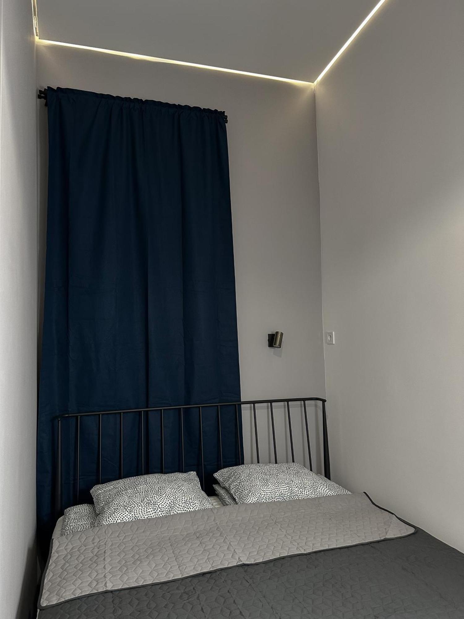 Ya House Aparthotel Будапеща Стая снимка